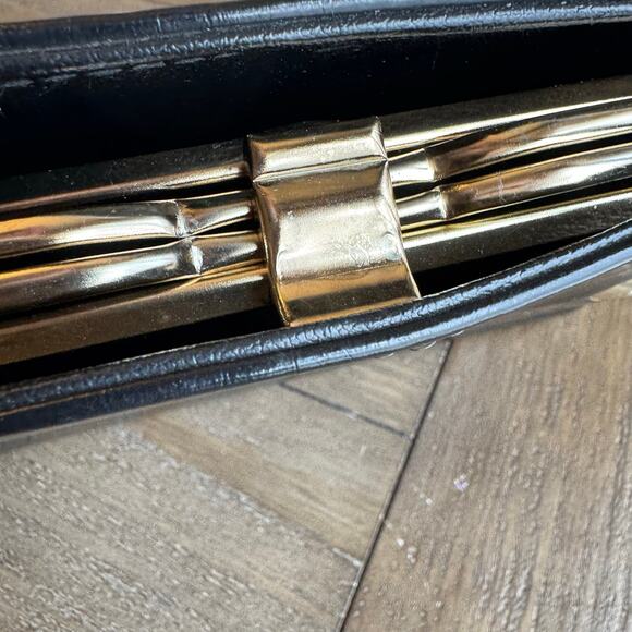 VTG 60's Black Accordion Pocket Snap Over Kisslock Handbag Double Straps Retro - Picture 11 of 16